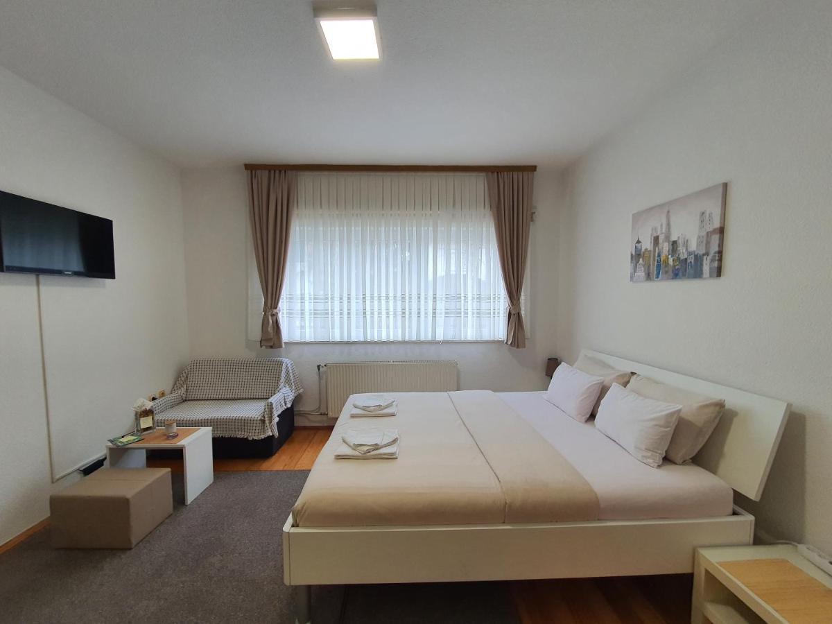 Studio Apartman 11 Bihac Luaran gambar