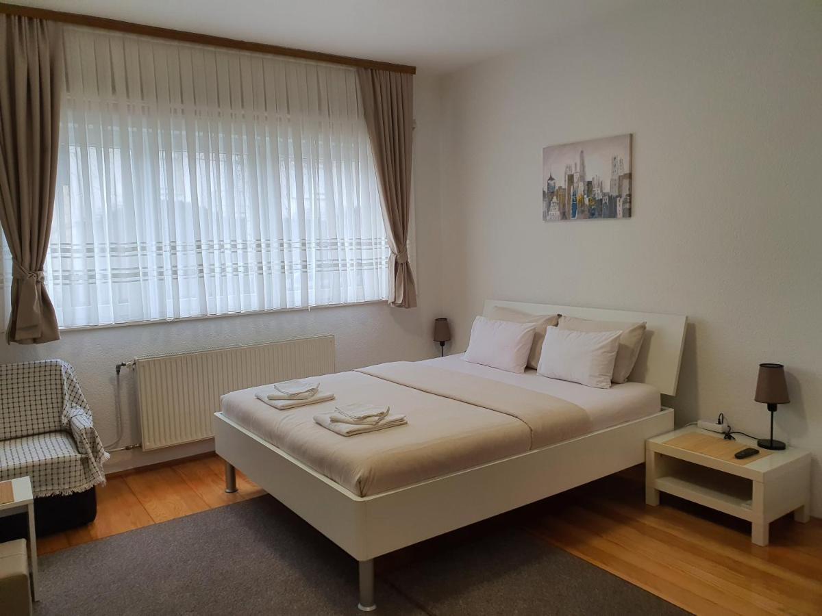 Studio Apartman 11 Bihac Luaran gambar